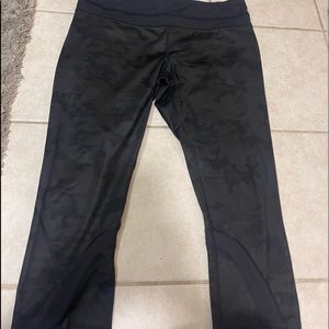 LULULEMON LEGGINGS